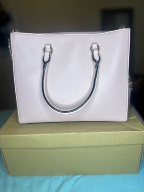 Victoria's Secret Light Pink Pebbled Satchel